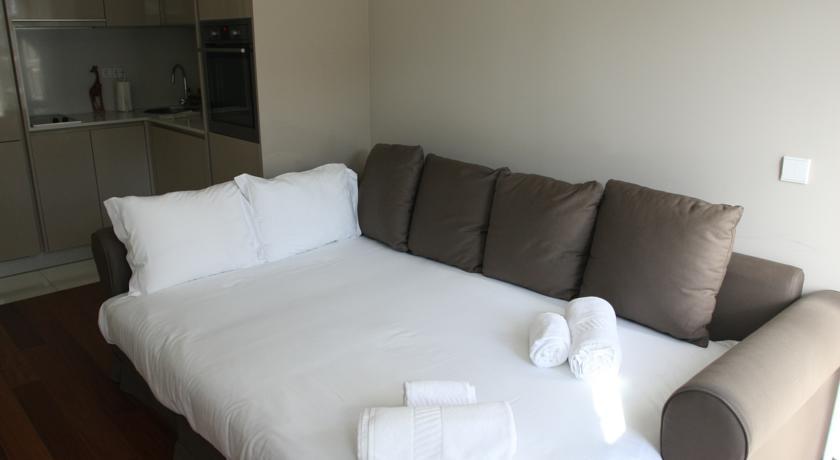 Guestready - Ayres Studio W Balcony Garden OOporto Esterno foto