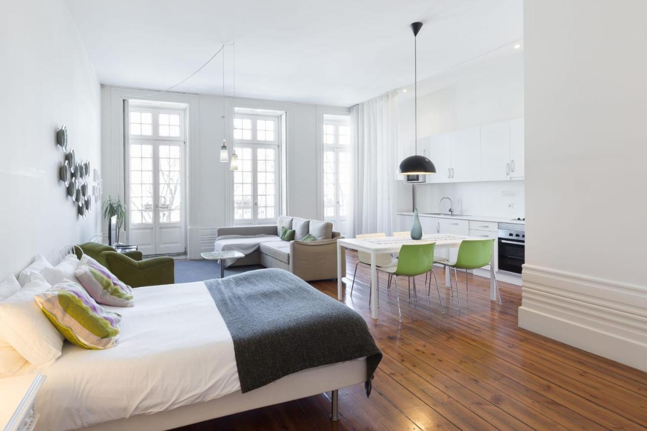 Guestready - Ayres Studio W Balcony Garden OOporto Esterno foto