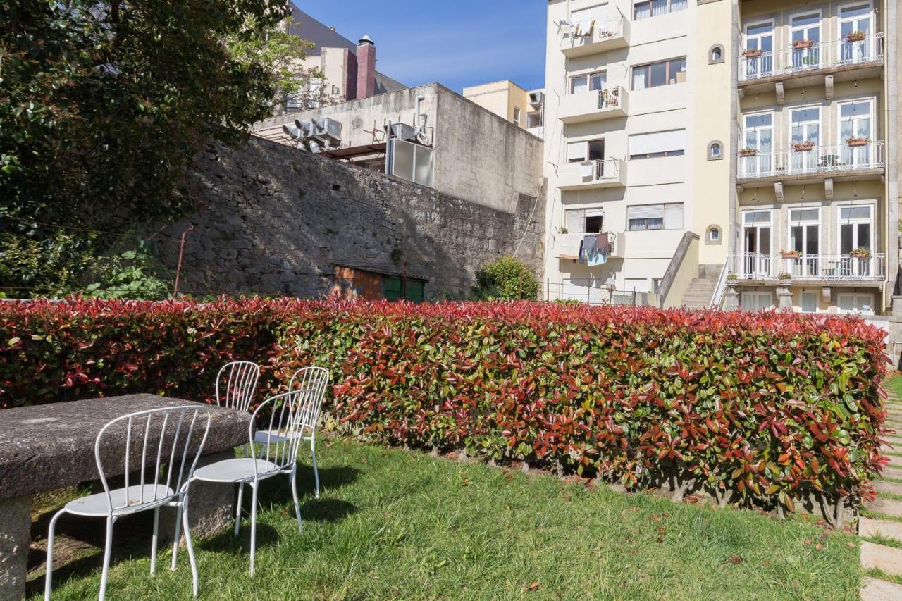 Guestready - Ayres Studio W Balcony Garden OOporto Esterno foto