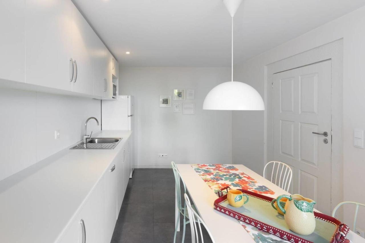 Guestready - Ayres Studio W Balcony Garden OOporto Esterno foto
