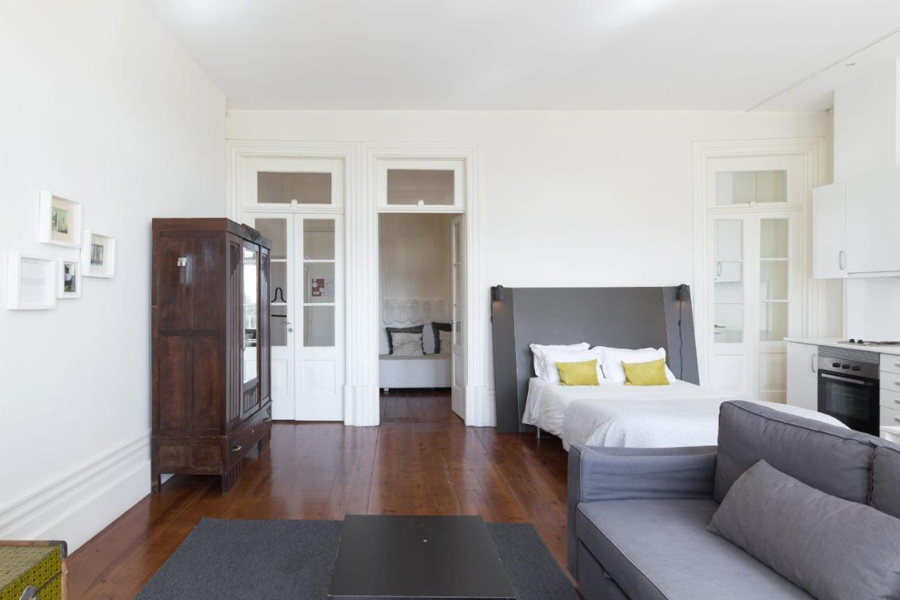 Guestready - Ayres Studio W Balcony Garden OOporto Esterno foto