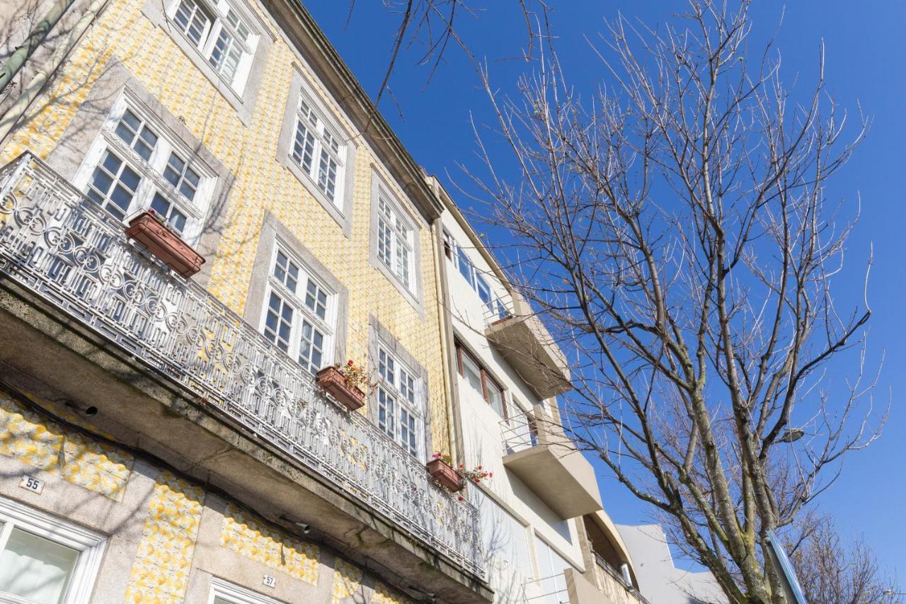 Guestready - Ayres Studio W Balcony Garden OOporto Esterno foto
