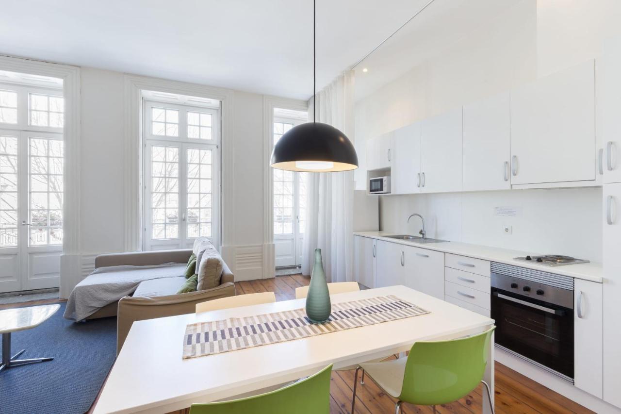 Guestready - Ayres Studio W Balcony Garden OOporto Esterno foto