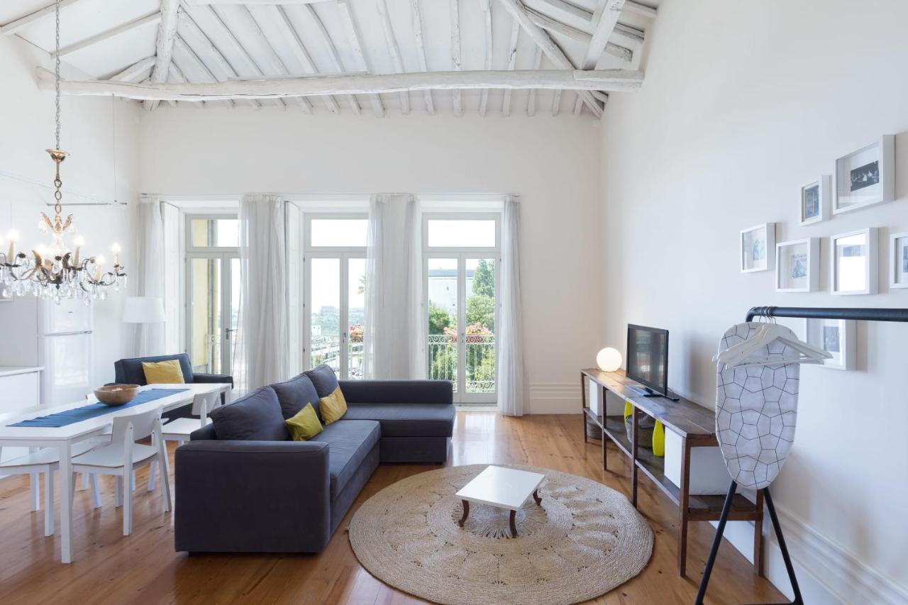 Guestready - Ayres Studio W Balcony Garden OOporto Esterno foto